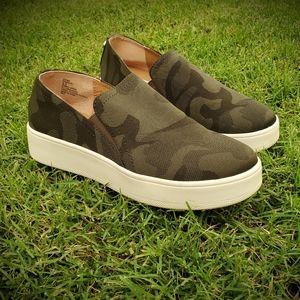 Camo platform sneakers